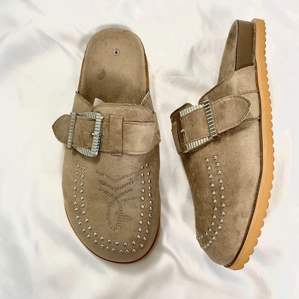 Gray Taupe Faux Suede Silver Studded Western Mules / Slides US 9 NWOT